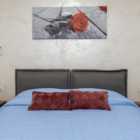 La Dolce Vite Daire Alba  Dış mekan fotoğraf